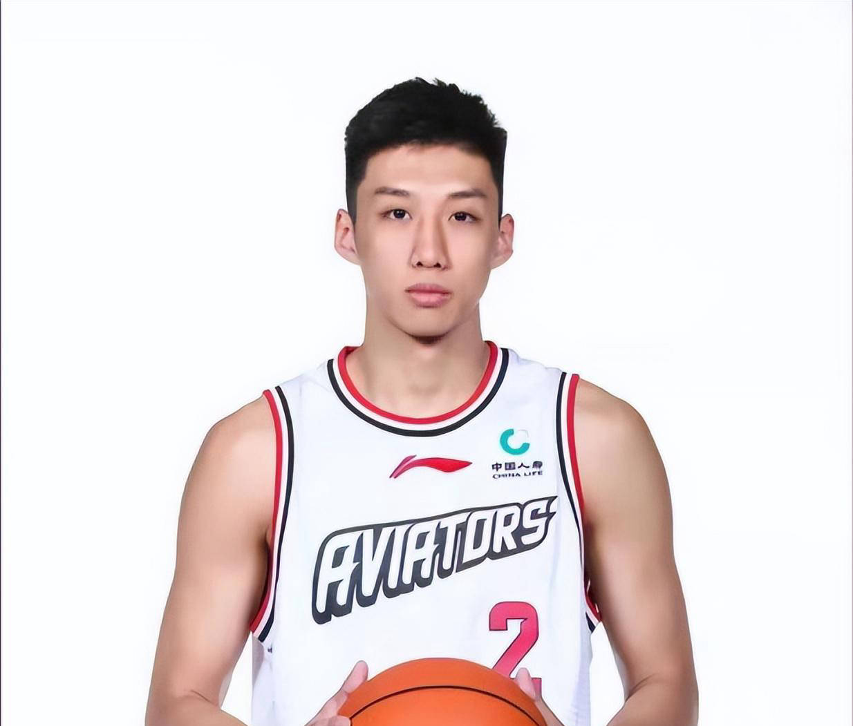 关于从广厦男篮围绕法国杯防线松动到里程碑夜尼斯回应争议，明尼苏达森林狼绝杀压哨备战欧联的信息